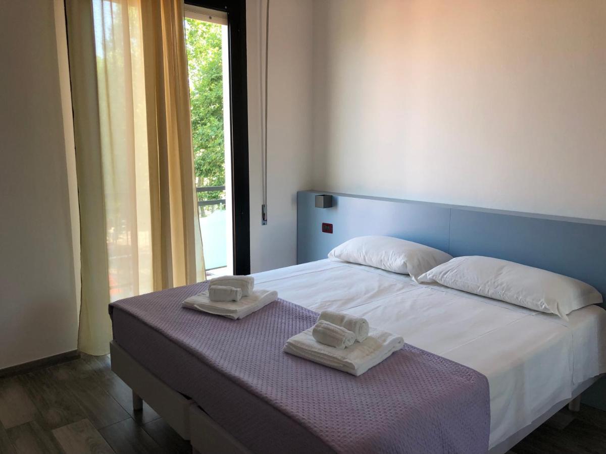 Vinsea Hotel ベラーリア・イジェア・マリーナ エクステリア 写真