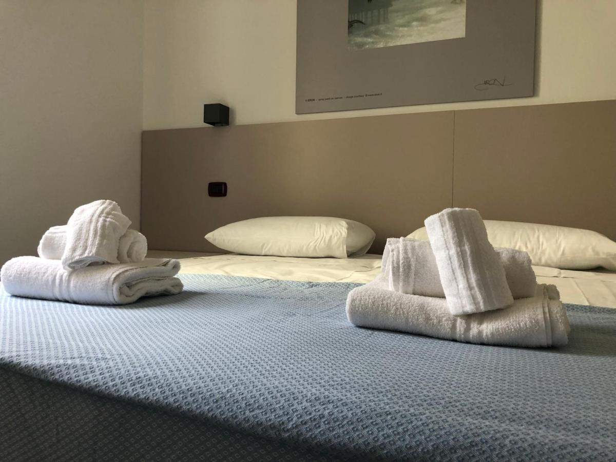 Vinsea Hotel ベラーリア・イジェア・マリーナ エクステリア 写真