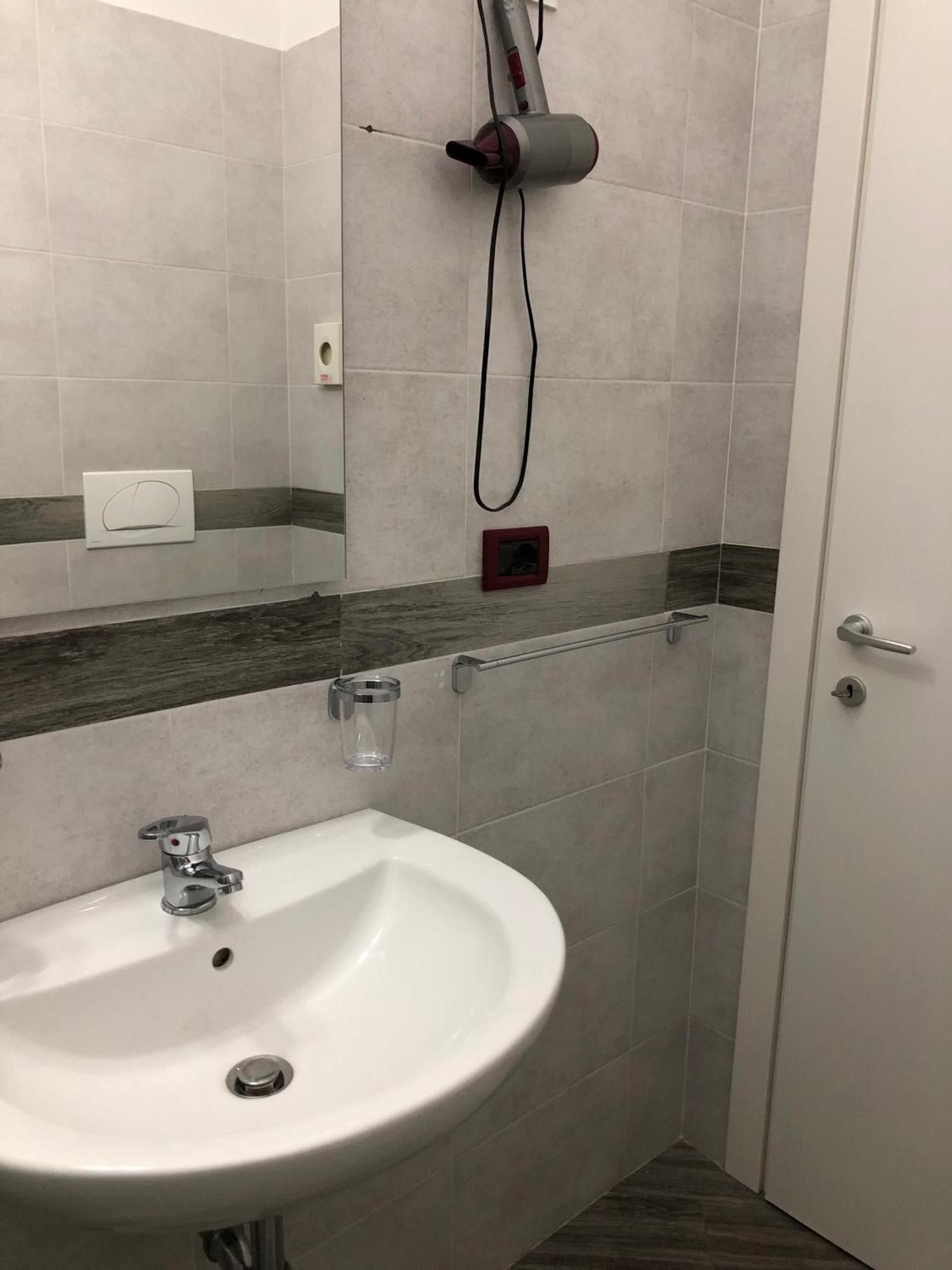 Vinsea Hotel ベラーリア・イジェア・マリーナ エクステリア 写真