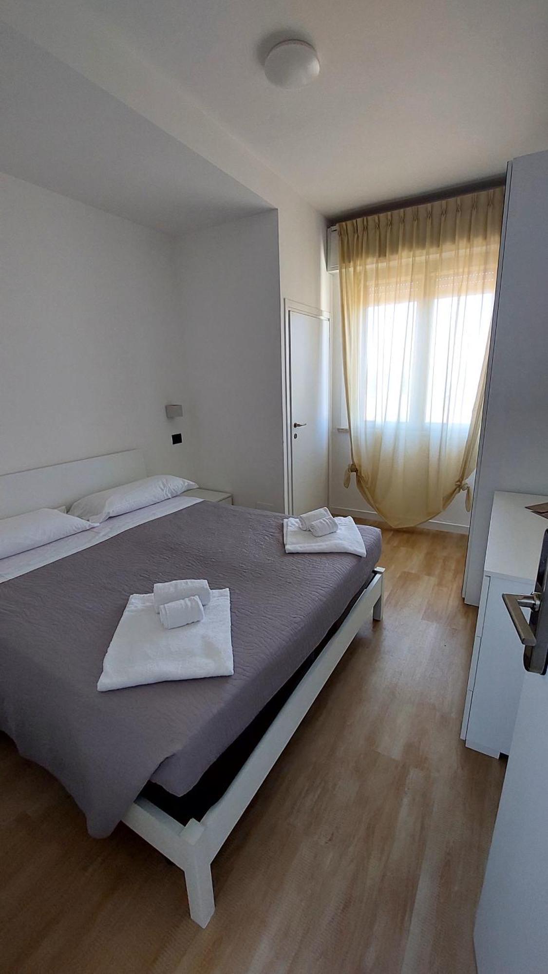 Vinsea Hotel ベラーリア・イジェア・マリーナ エクステリア 写真